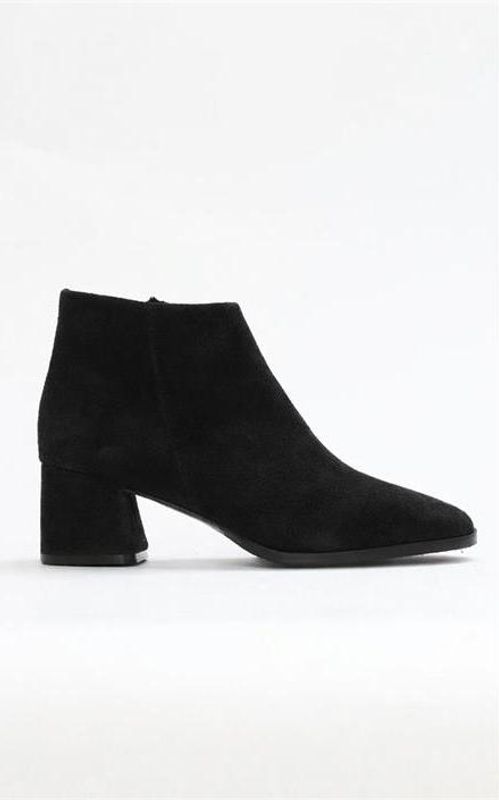 Bukela Agna Boots Black Suede