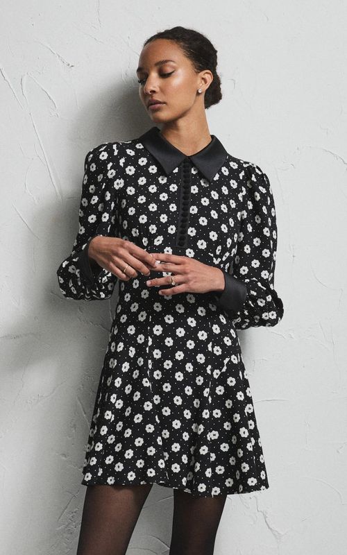 Pia Tjelta Viola Dress Creme Fleur Black