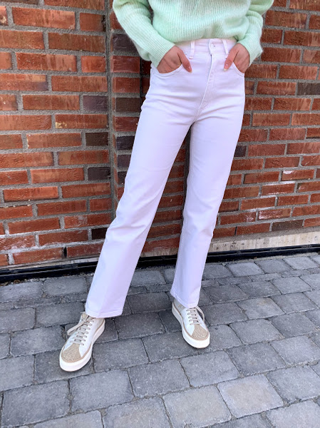 Bilde av Lois River Nicci White