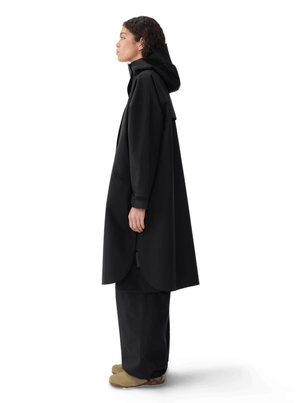 BLÆST Vangen Coat Black