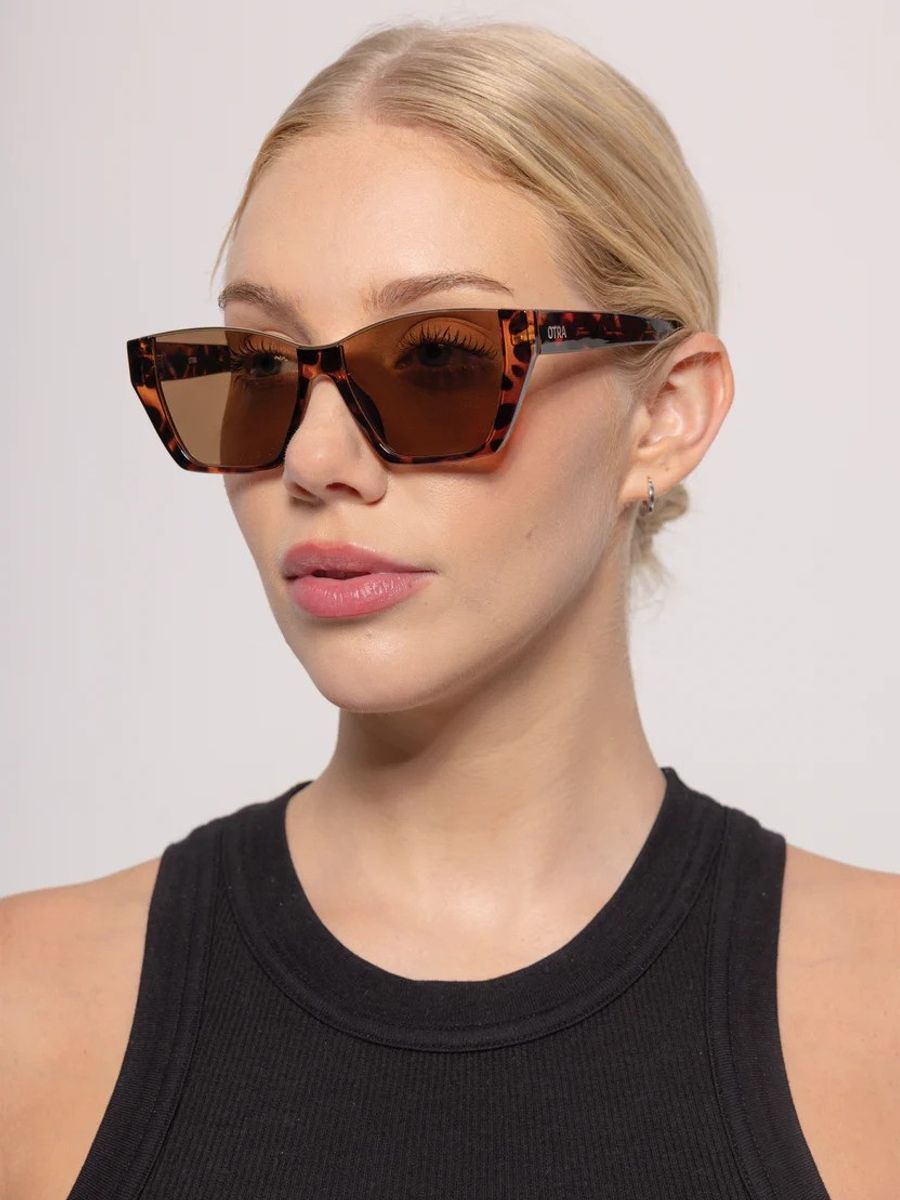 Otra Eyewear Belle Tort/Brown